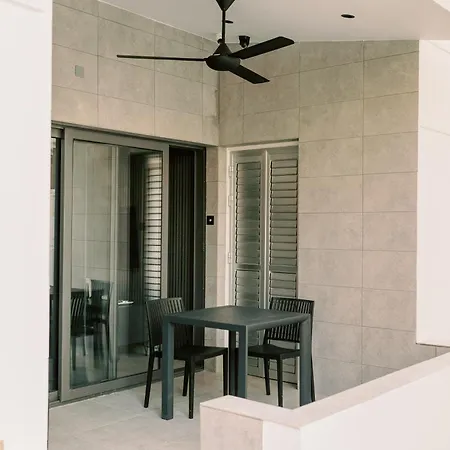 2bdr Amalfi Blue In Larnaca! - Mackenzie Area & Pet Friendly! Apartment Larnaka
