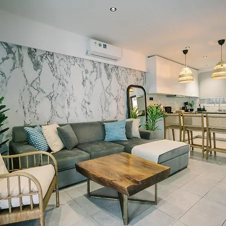 2bdr Amalfi Blue In Larnaca! - Mackenzie Area & Pet Friendly! Apartment *